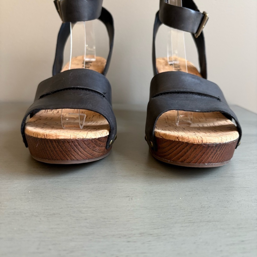 Korks Kork-Ease Mia Black Leather Slingback Platform Sandal Shoe Women 10 Studs - Picture 6 of 15